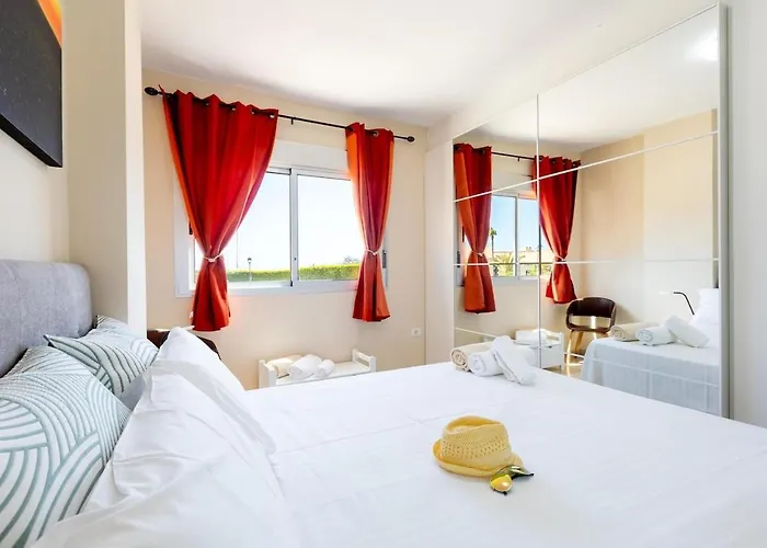 Golf Del Sur Big Terrace, Ground Floor, Pool Apartment San Miguel de Abona